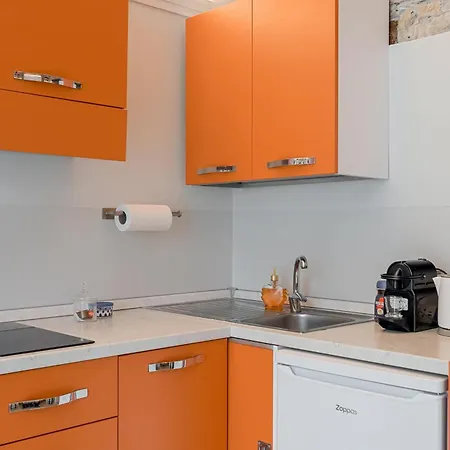 Apartment Pealess House